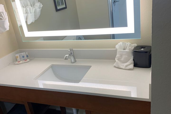 Comfort Suites West Monroe near Ike Hamilton Expo Center