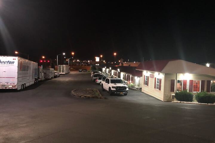 Red Carpet Inn North Syracuse