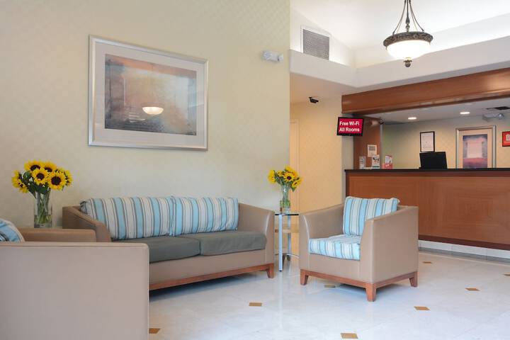 Red Roof Inn San Dimas - Fairplex