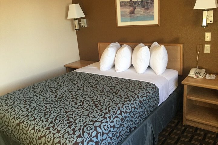 Room 22 of 41