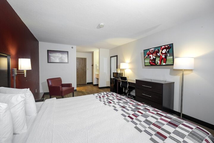 Room 7 of 38