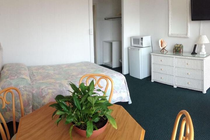 Room 25 of 32