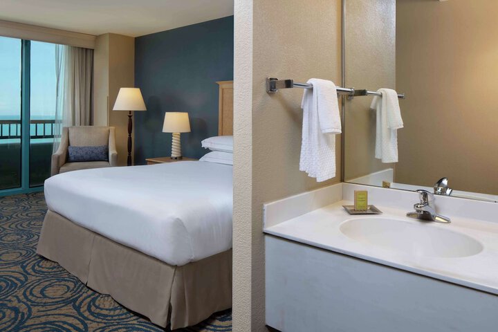 Hilton Daytona Beach Oceanfront Resort