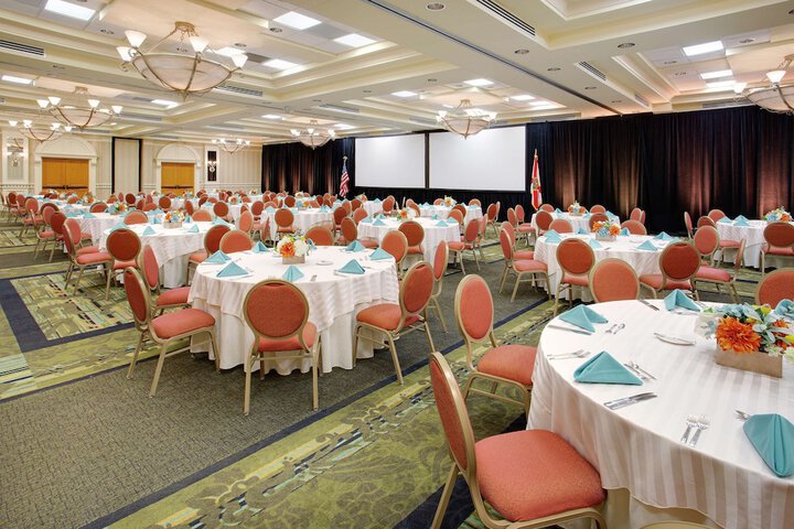 Hilton Naples