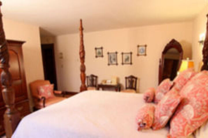Washington Irving Inn