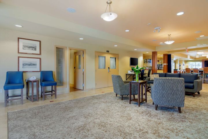 Hotel Interior 11 of 43