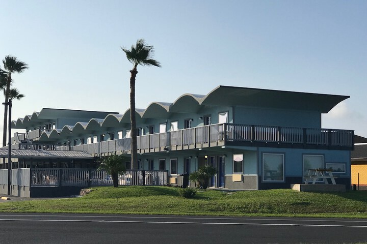 Hotel 2 of 36