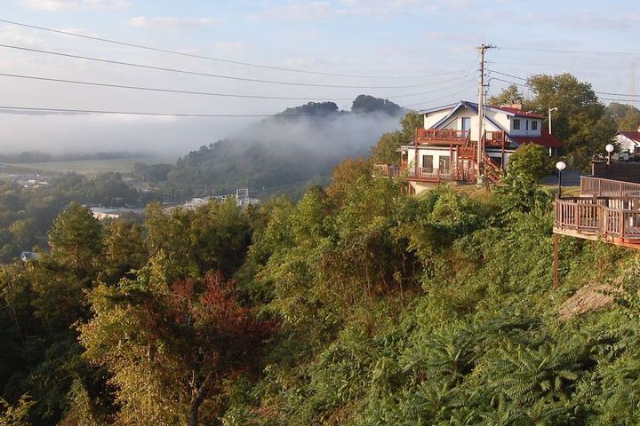 Alpine Lodge & Resort Burkesville