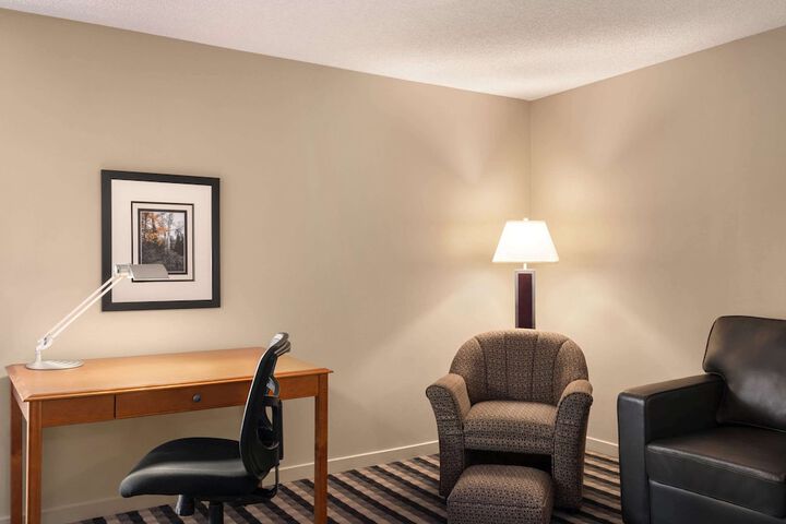 Room 74 of 89