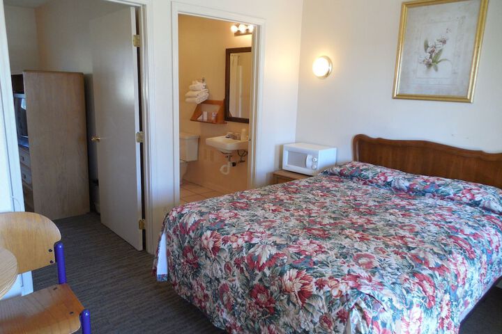 Room 26 of 35
