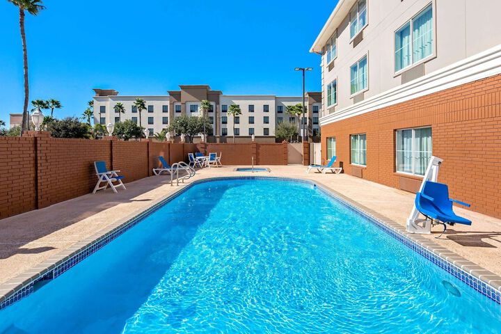 Pool 3 of 55