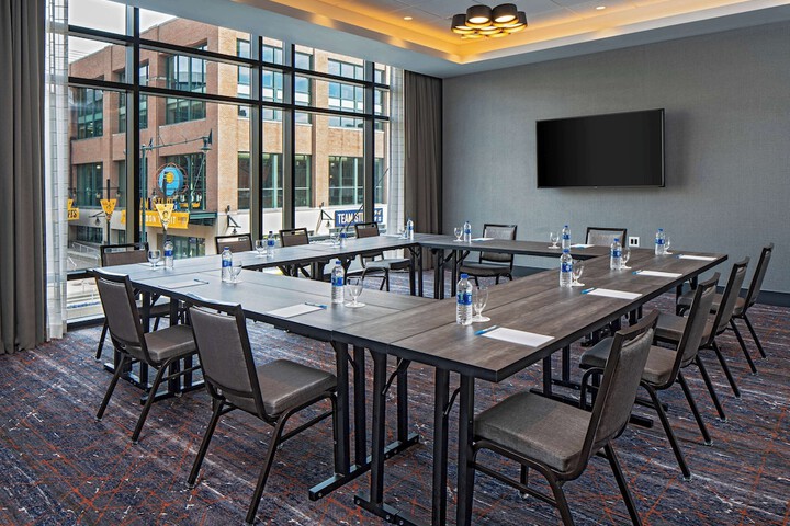 Hyatt Place Indianapolis Downtown