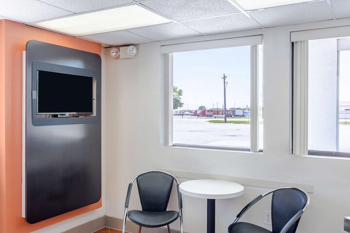 Motel 6 Council Bluffs IA - Omaha East