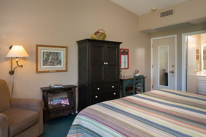 Room 36 of 92