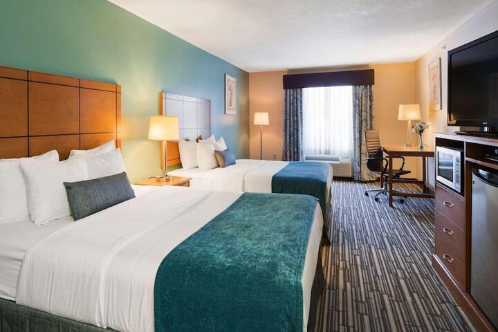 Room 20 of 35