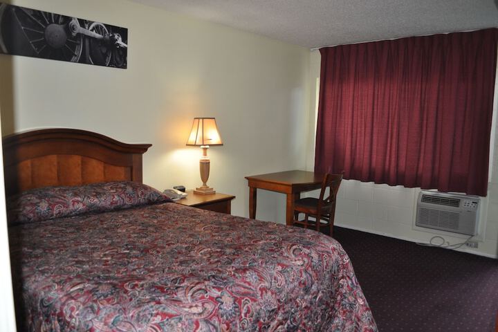 Room 17 of 26