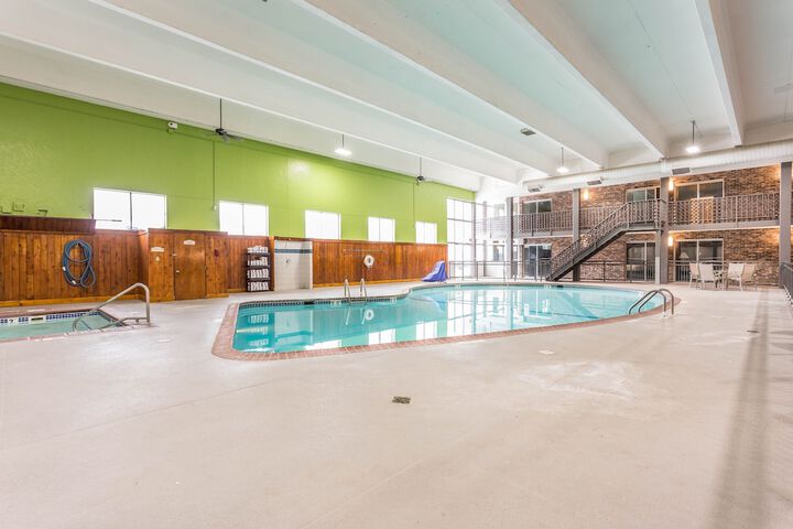 Pool 4 of 45