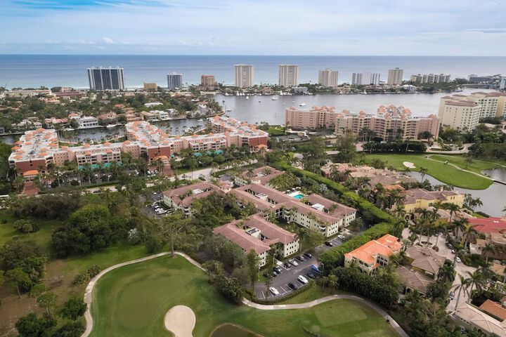 Bungalows at the Boca Raton