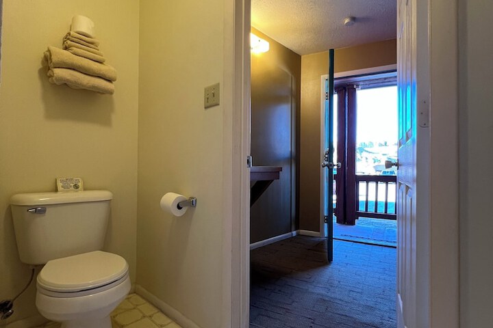 The Rim Rock Inn