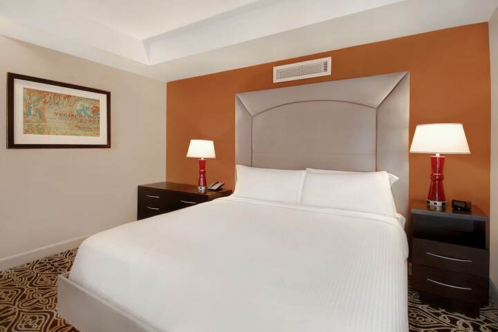 Room 29 of 62