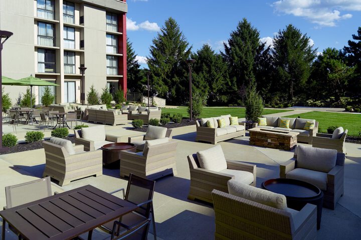 Terrace/Patio 55 of 56
