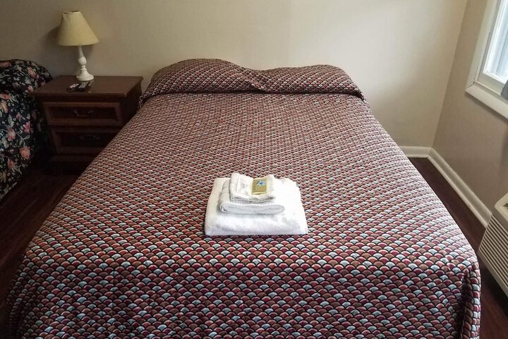 Room 11 of 23