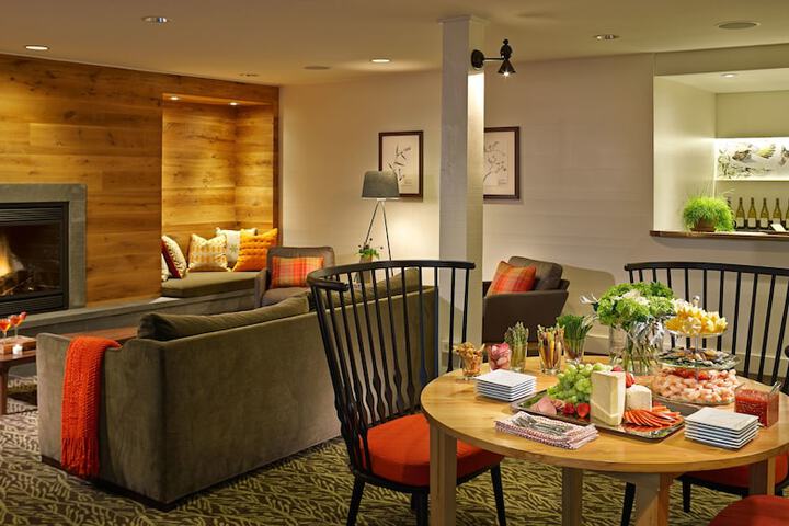 Topnotch Resort