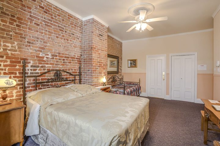 Room 25 of 50