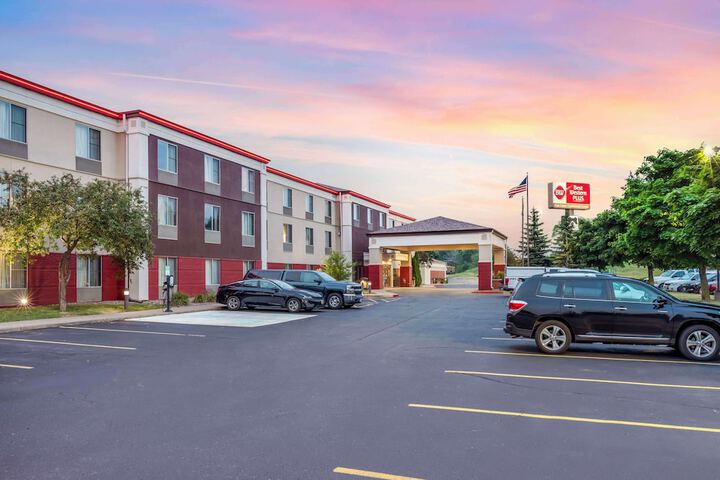 Hotel 2 of 38