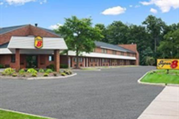 SUPER 8 BEACHWOOD CLEVELAND AREA