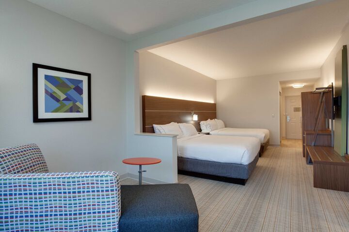 Room 30 of 41