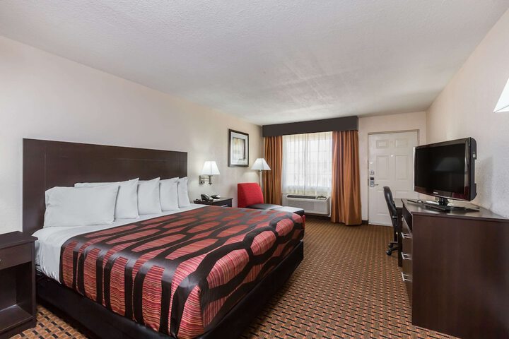 Days Inn by Wyndham Pearl / Jackson Airport