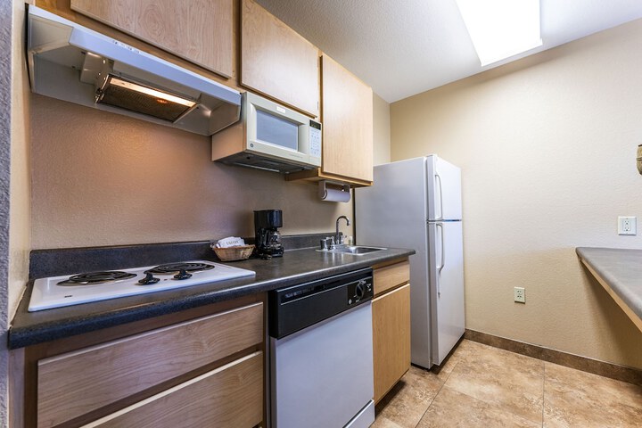 Metro Chandler Extended Stay