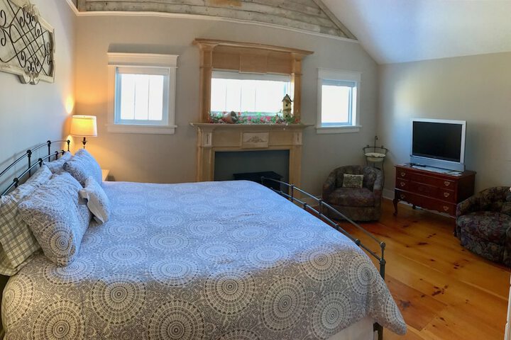 Room 65 of 87