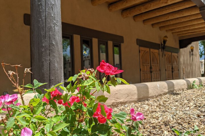 Sagebrush Inn & Suites