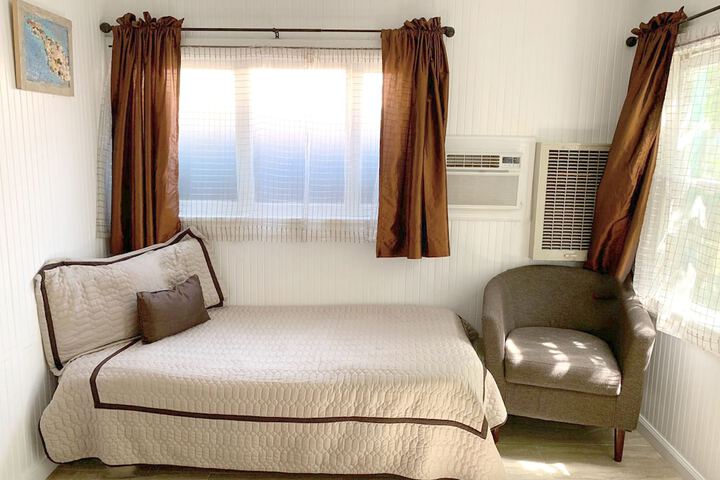Room 76 of 135