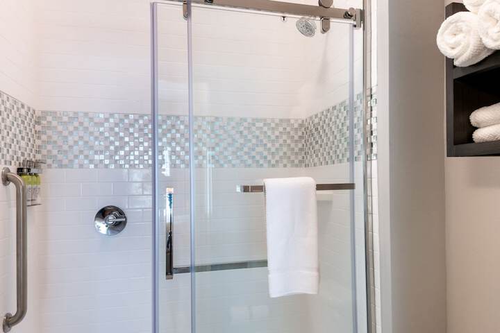 Staybridge Suites Lake Charles by IHG