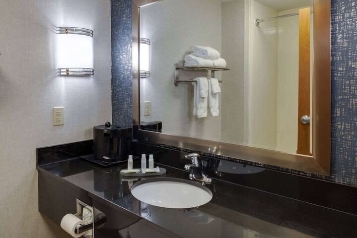 La Quinta Inn & Suites by Wyndham Edmond