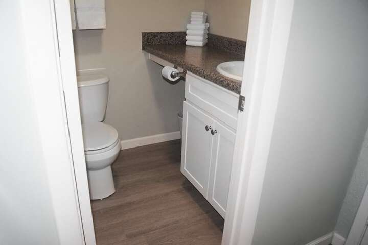 Room 18 of 25
