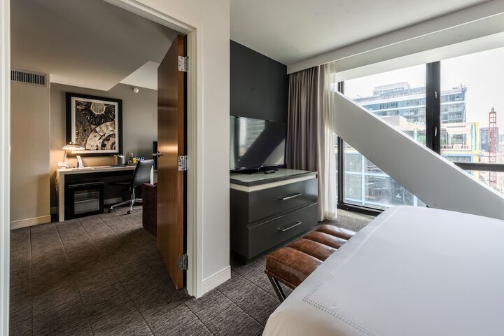 Room 17 of 67