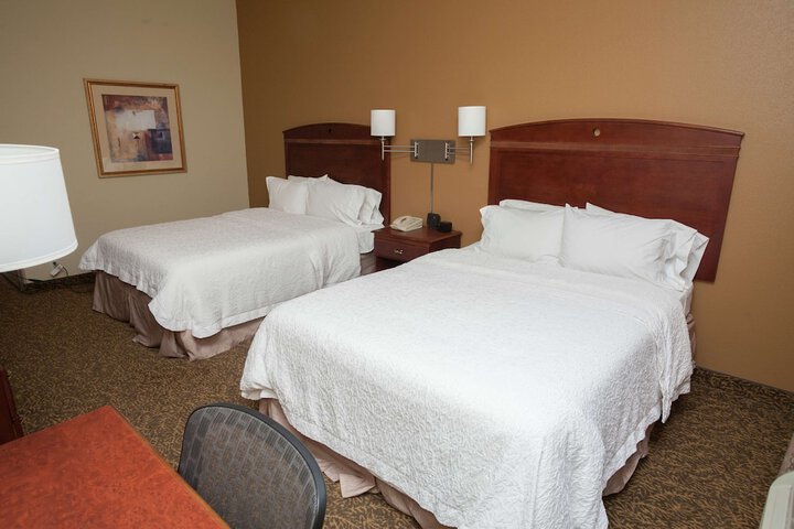 Room 32 of 54