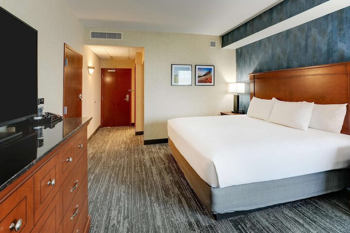 Room 26 of 72