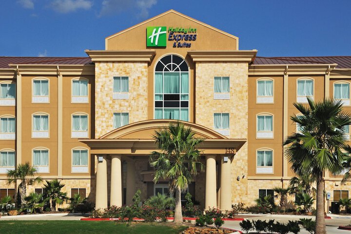 Hotel 11 of 48