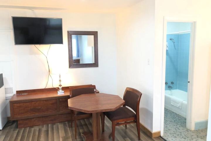 Room 14 of 31