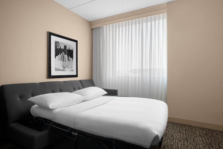 Room 16 of 49