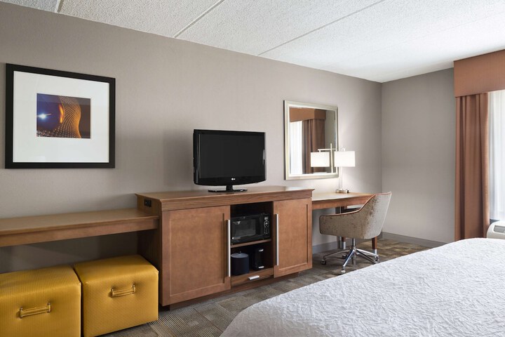 Room 19 of 32