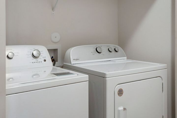 Landing Apartments Pflugerville