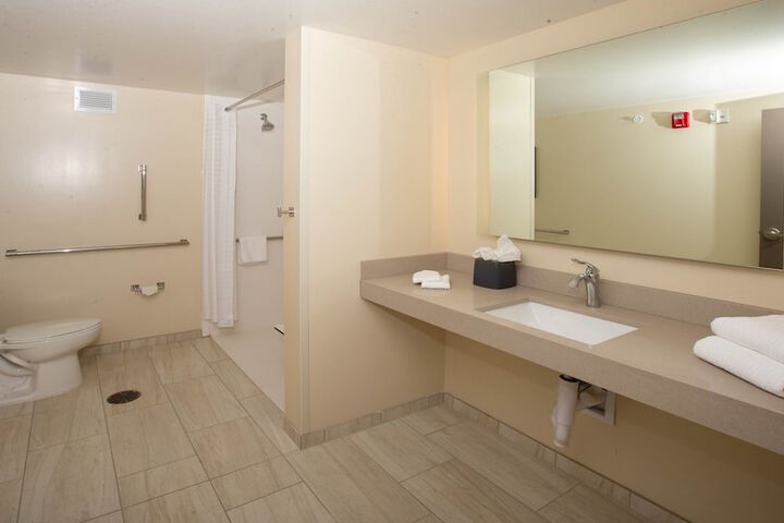 Candlewood Suites Cleveland South - Independence by IHG