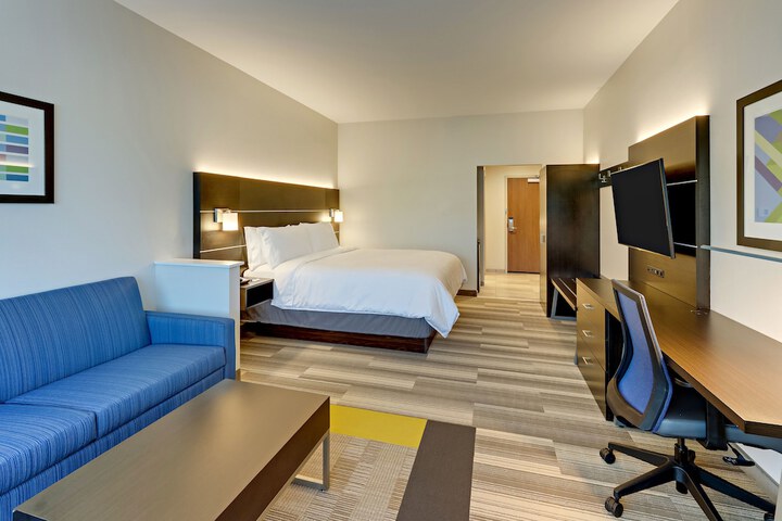 Room 33 of 78
