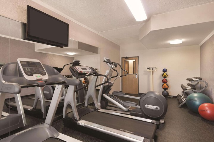 Health and Fitness 34 of 36